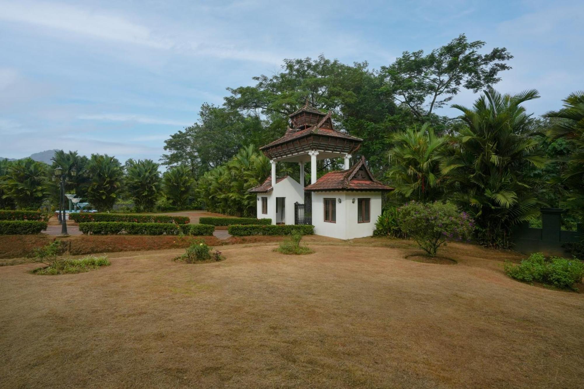 Palette Resorts- Tapovan Green County Thattakad Экстерьер фото