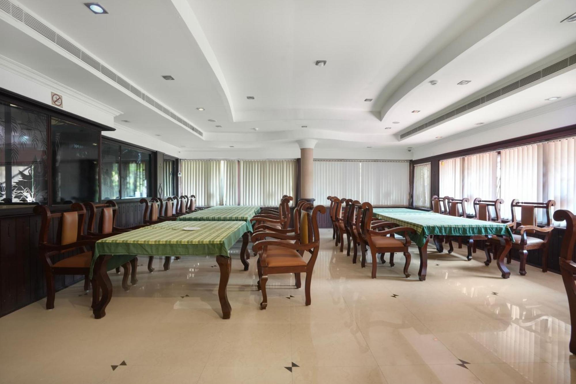 Palette Resorts- Tapovan Green County Thattakad Экстерьер фото